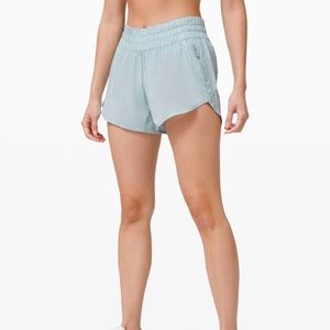 Tracker V Shorts